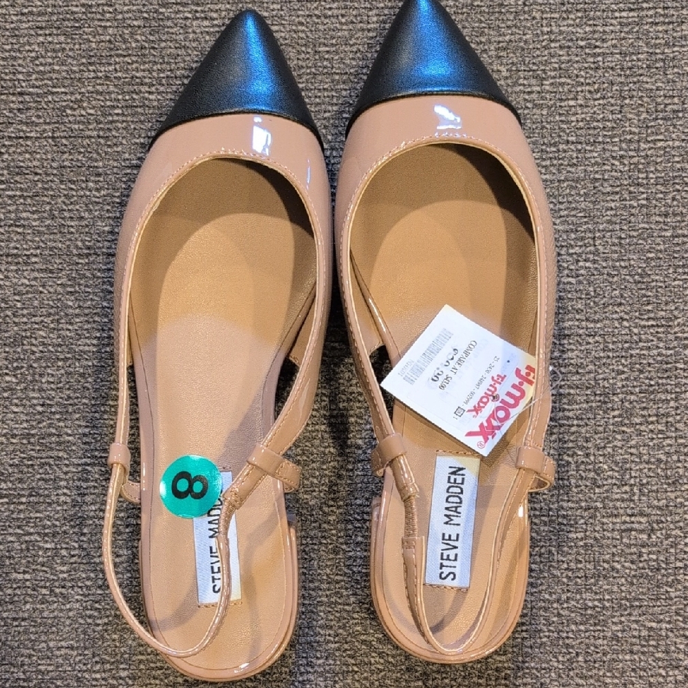 Steve Madden Black and Tan Pointed Flats